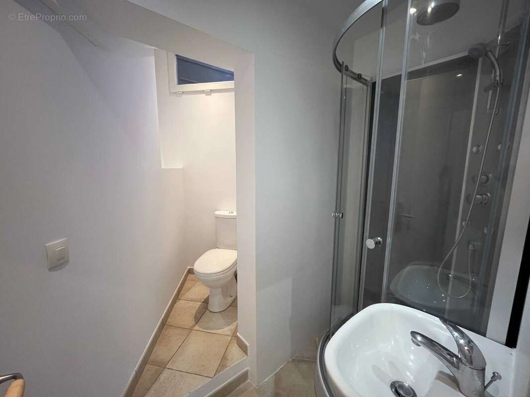 Appartement à DAMPIERRE-EN-YVELINES