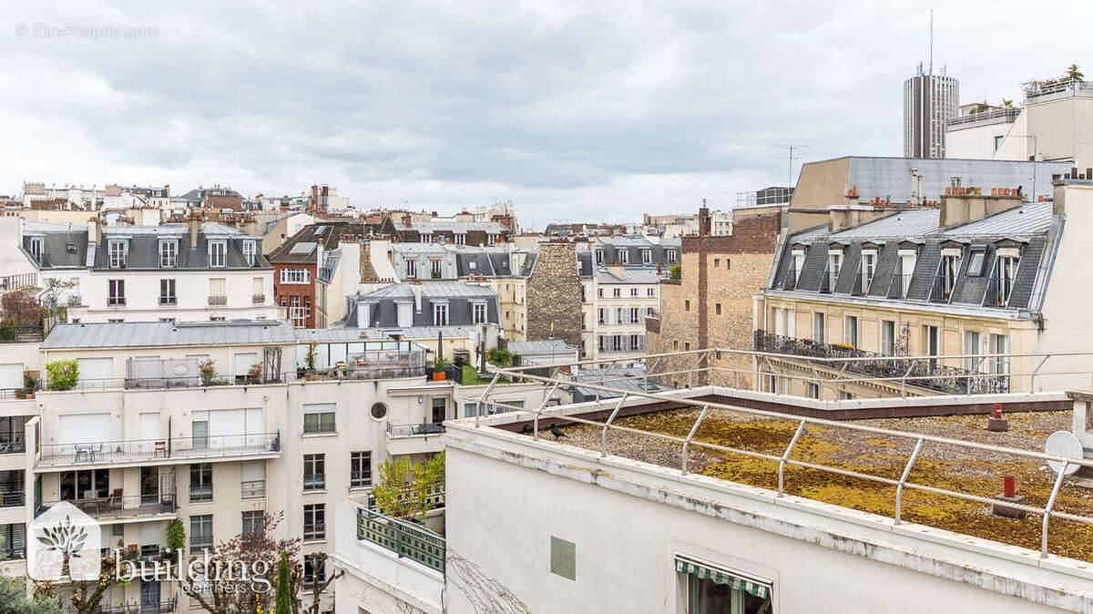 Appartement à PARIS-17E
