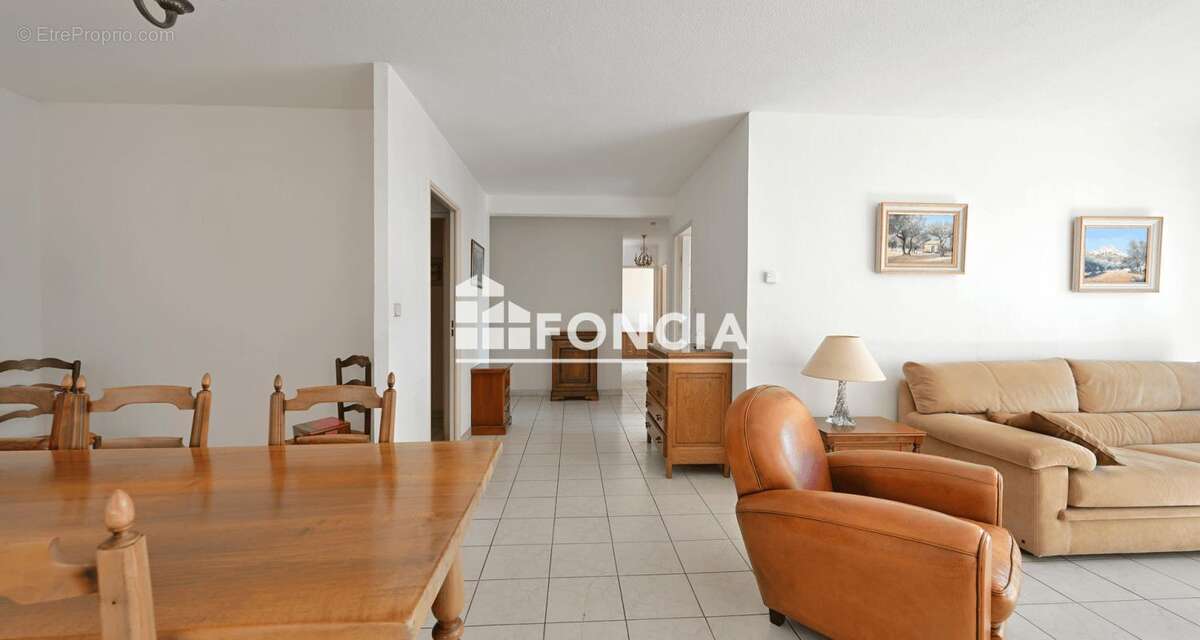 Appartement à NIMES