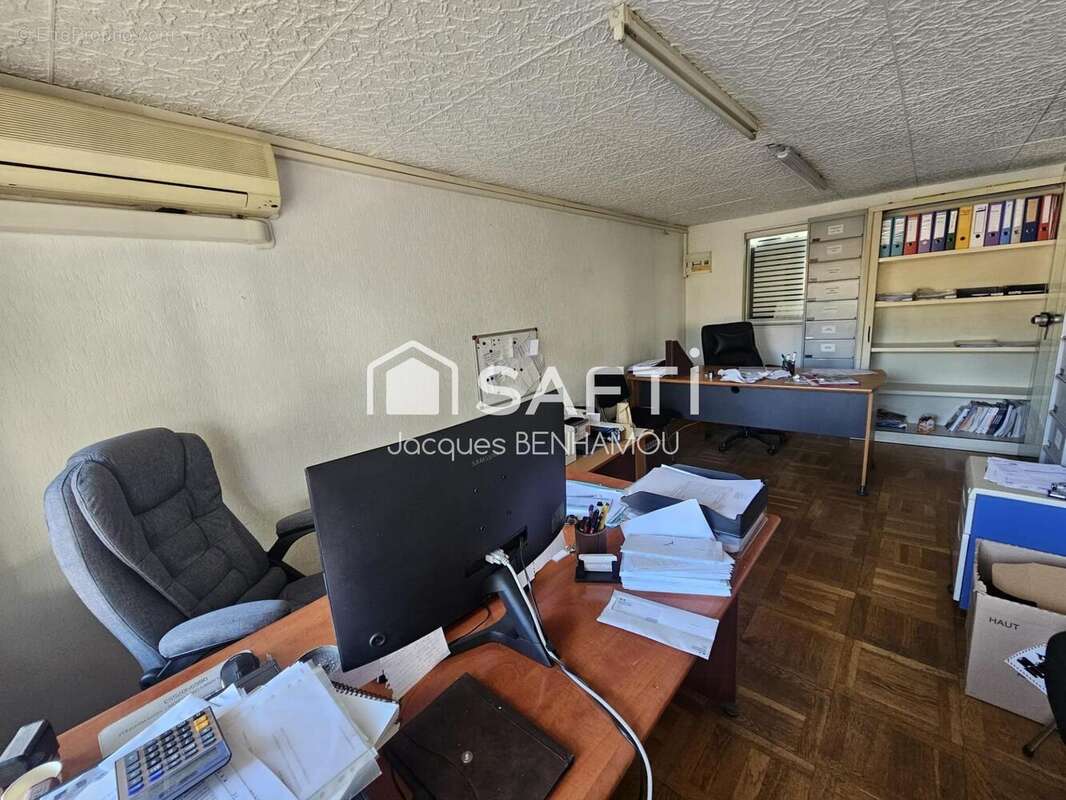 Commerce 119 m² à Marseille-9e  - photo 6
