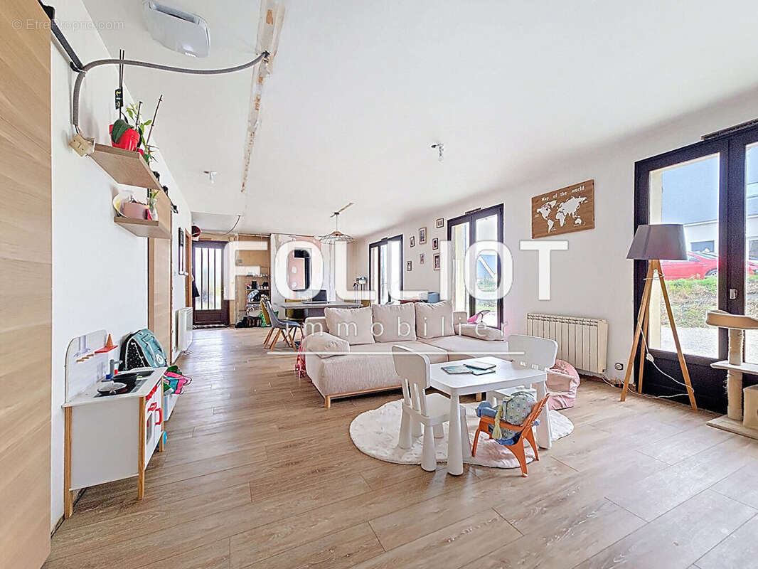 Maison à LES MOITIERS-D&#039;ALLONNE