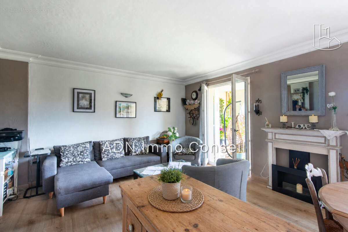 Appartement à MALLEMORT