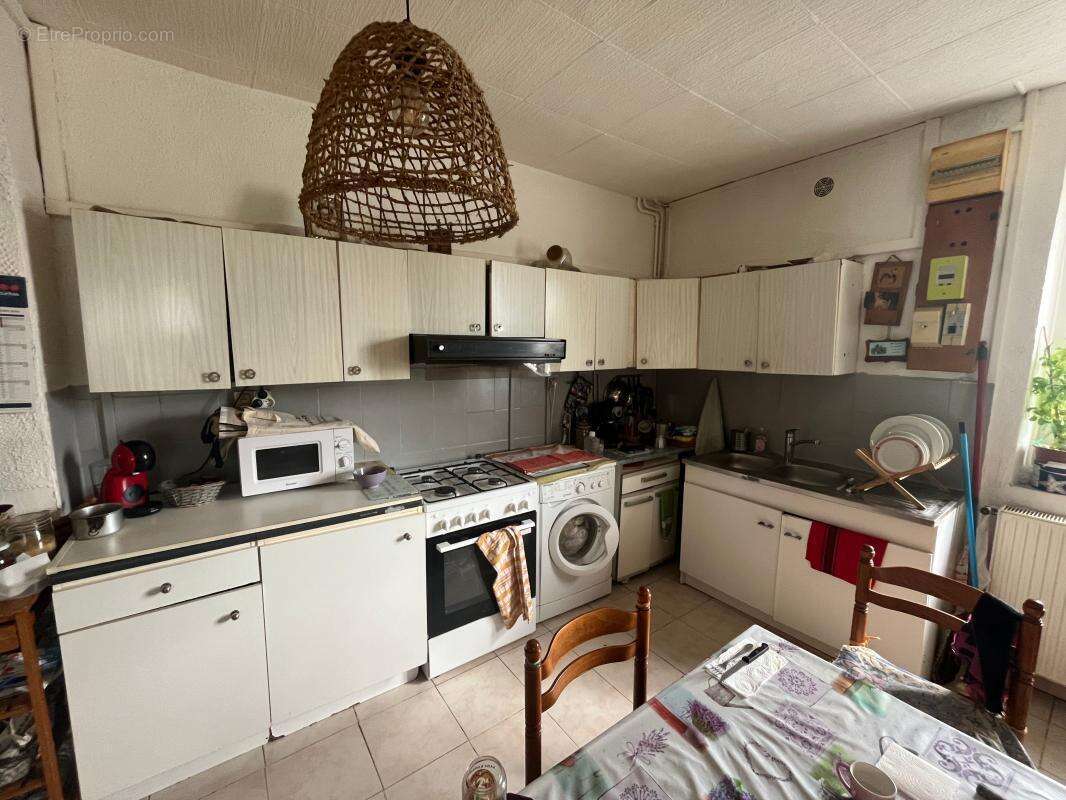 Appartement à CHARVIEU-CHAVAGNEUX