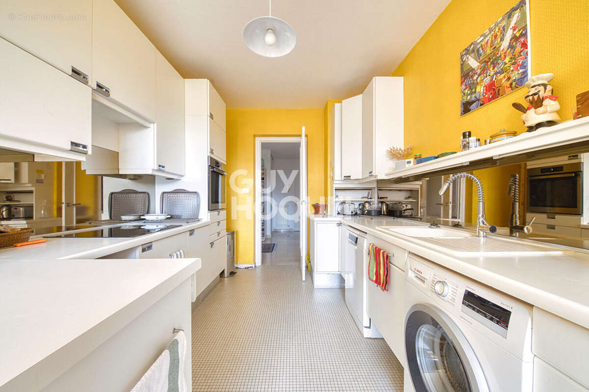 Appartement à LYON-4E