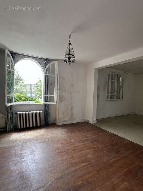 Maison 188 m² à Larmor-Plage  - photo 6
