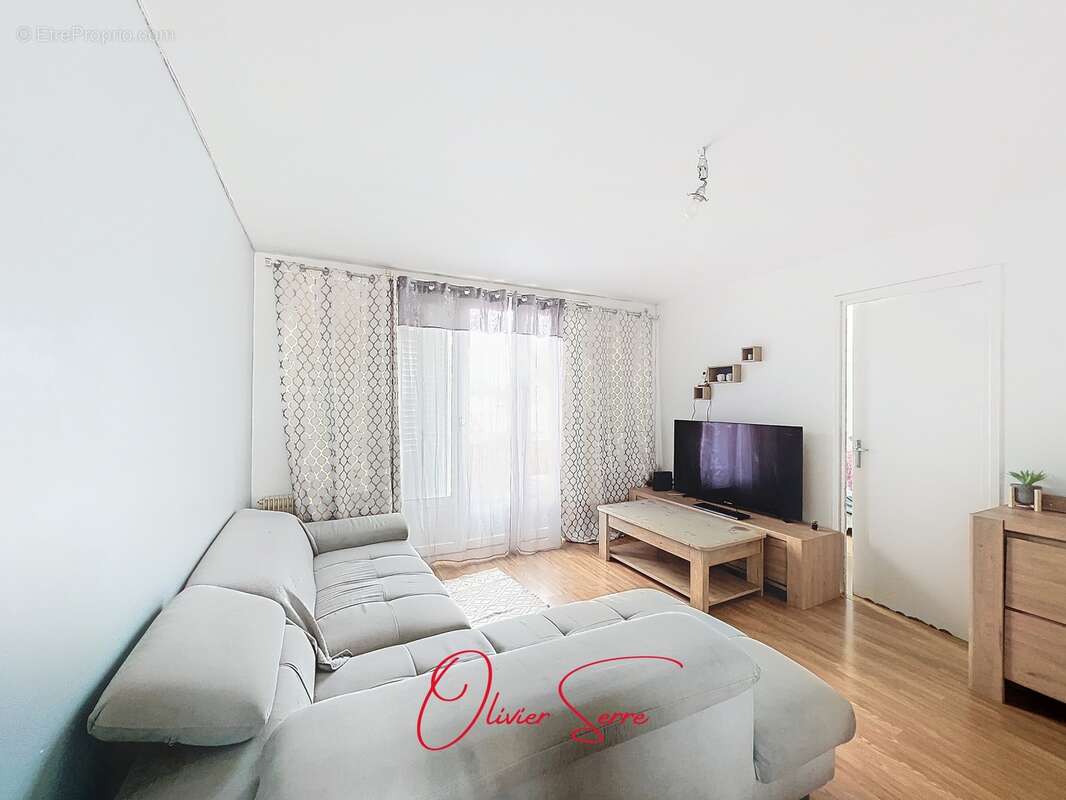 Appartement à LYON-8E