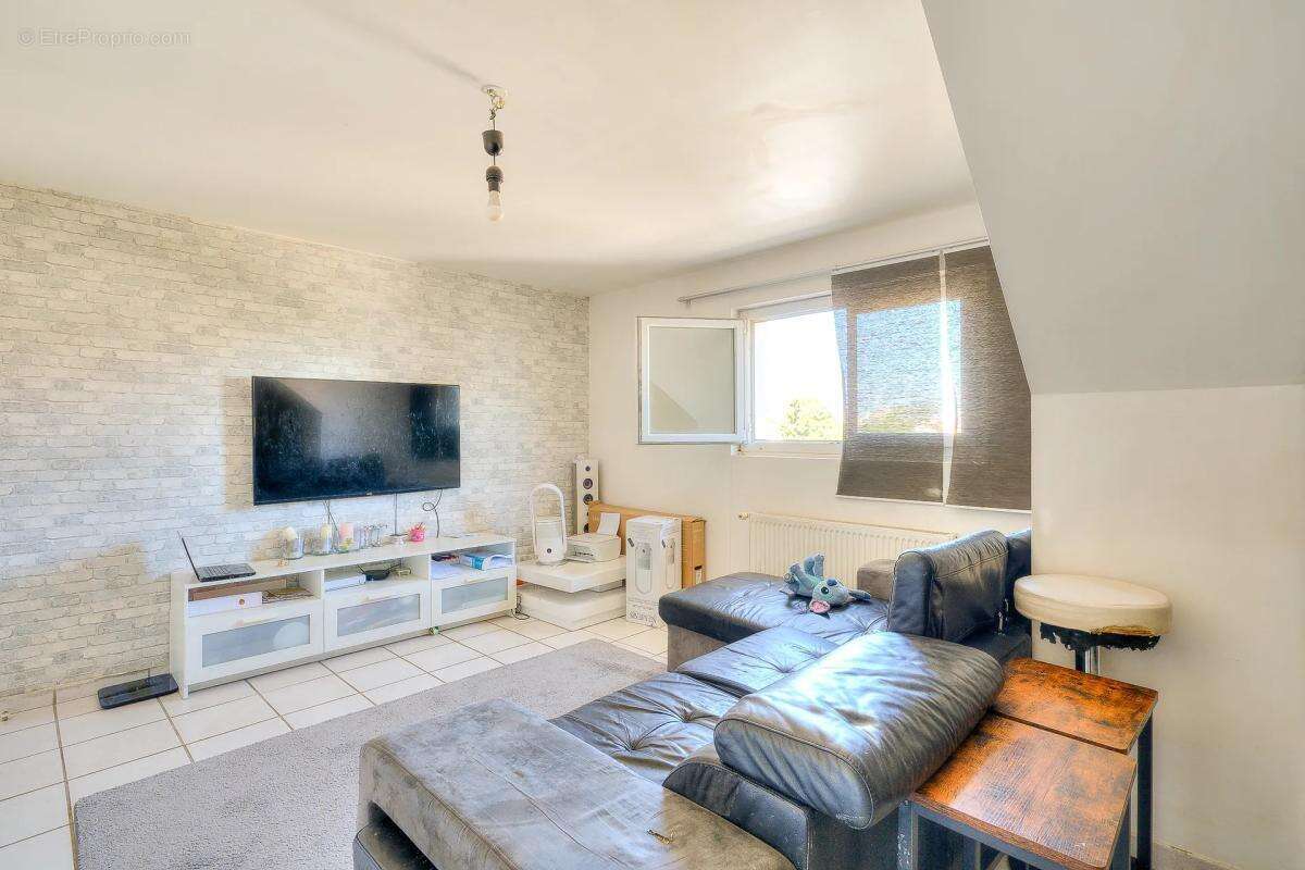 Appartement à VIRY-CHATILLON