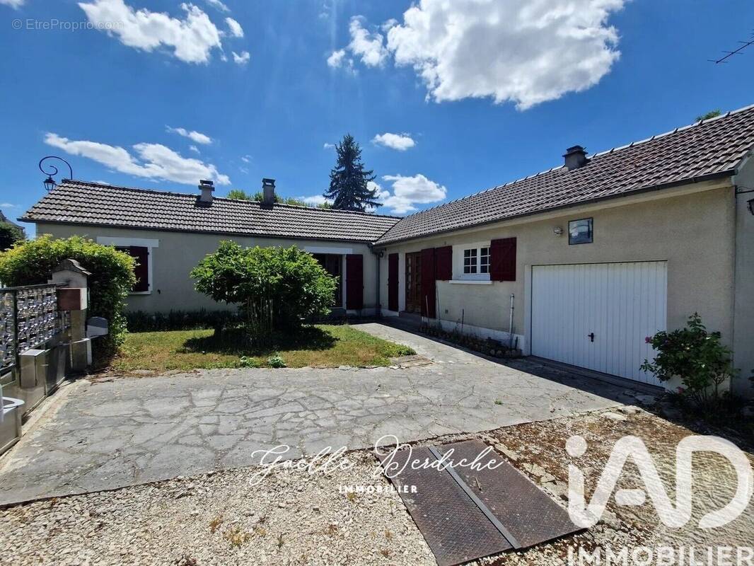 Photo 1 - Maison à FERRIERES-EN-GATINAIS