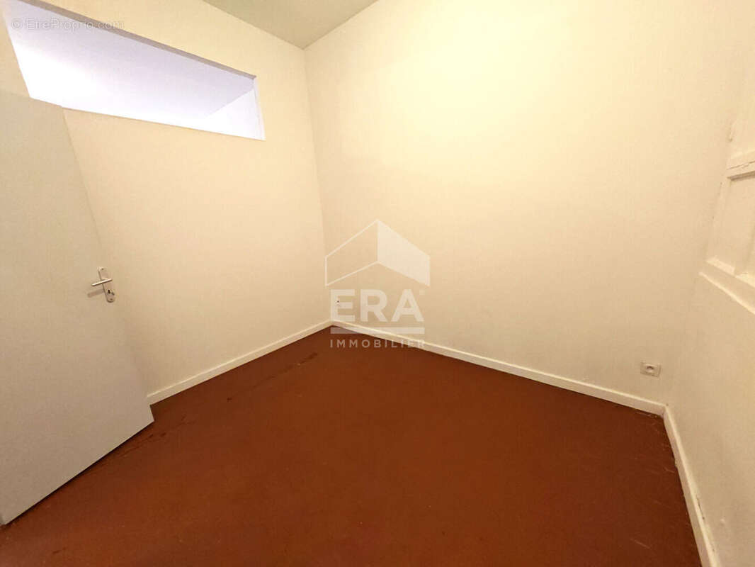 Appartement à MARSEILLE-5E