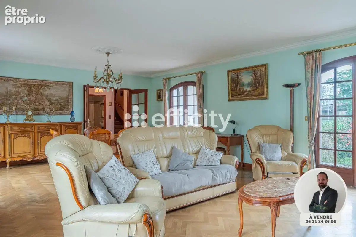 Maison 6 pièces 265 m² à vendre à Villeneuve-Le-Roi (94290) - photo 5