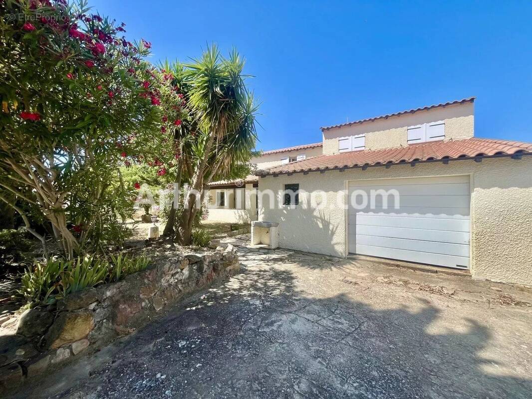 Maison à THEZAN-LES-BEZIERS