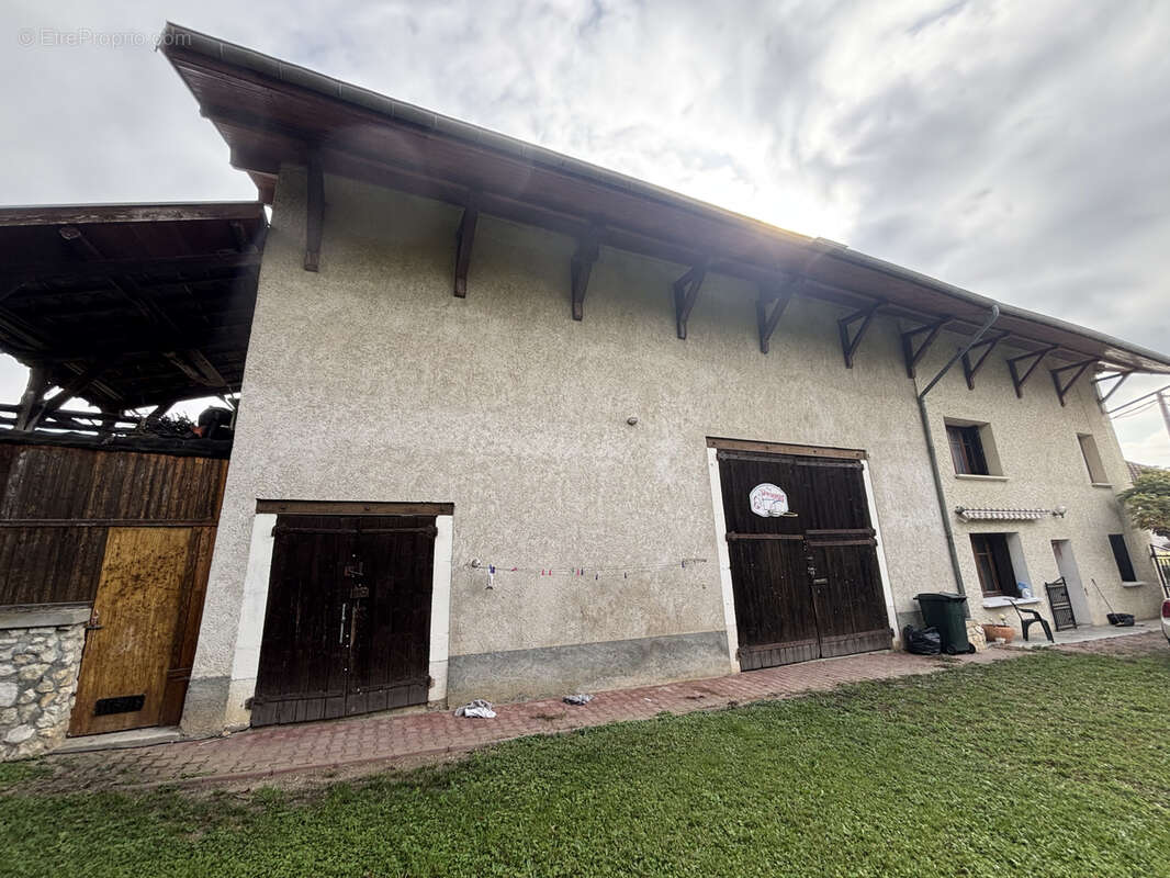 Maison à SAINT-CASSIEN