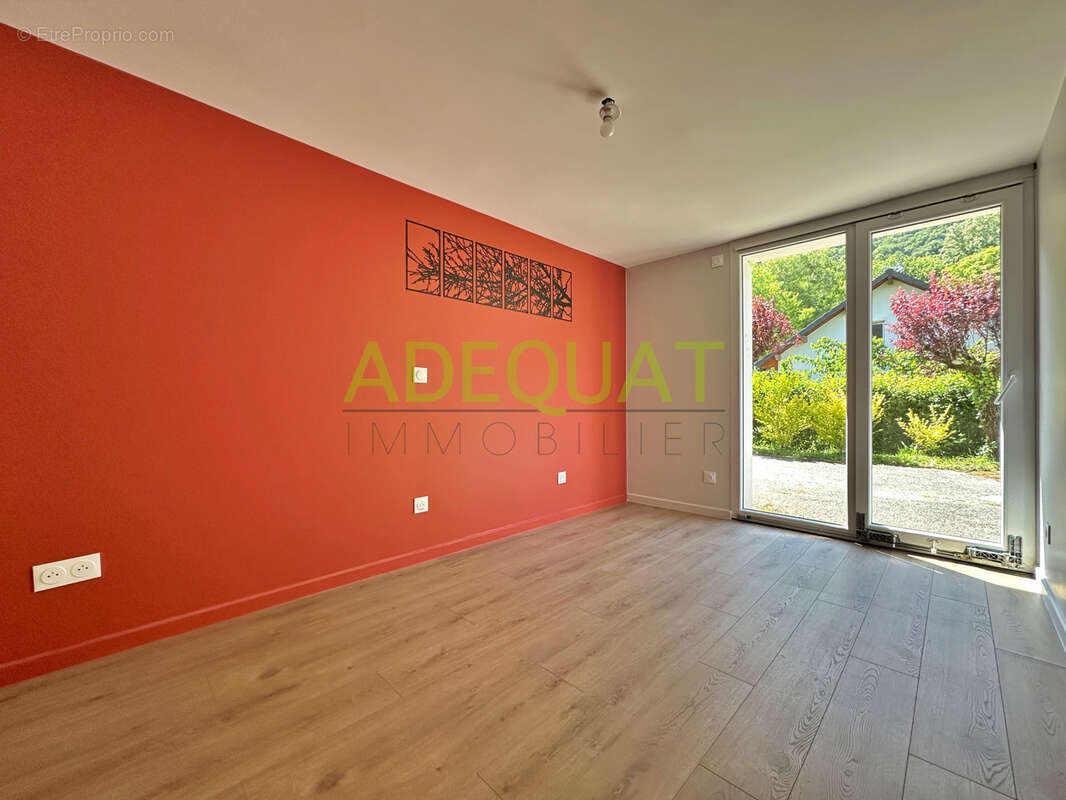 Appartement à AIX-LES-BAINS