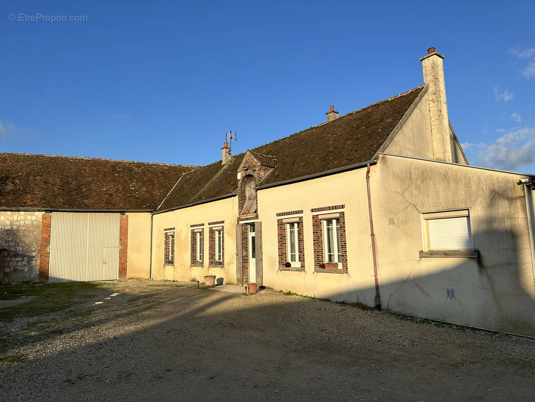 Maison à BRAY-SUR-SEINE