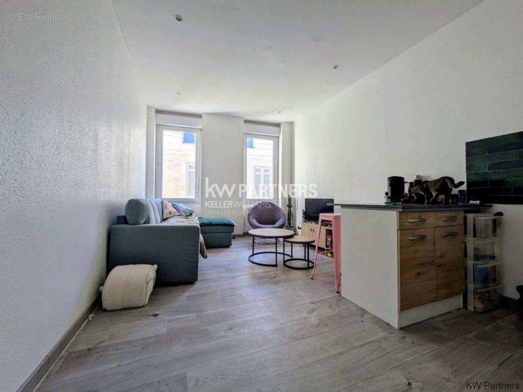 Appartement à BORDEAUX