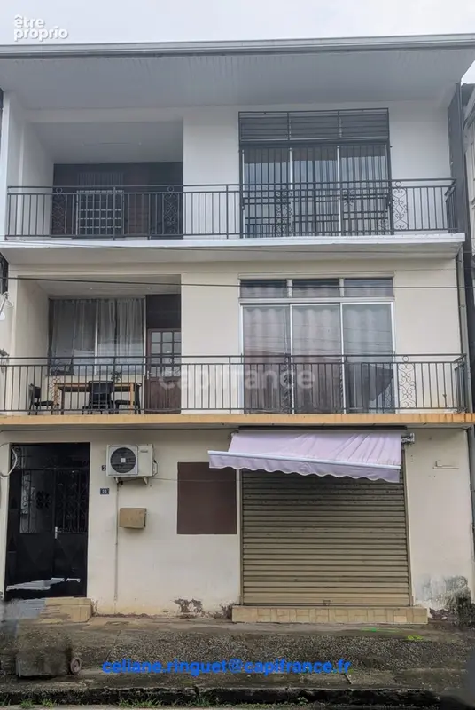 Appartement 11 pièces 247 m² · à Cayenne · 247 m² · 430 000 €