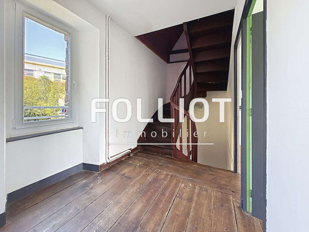 Maison à TESSY-SUR-VIRE