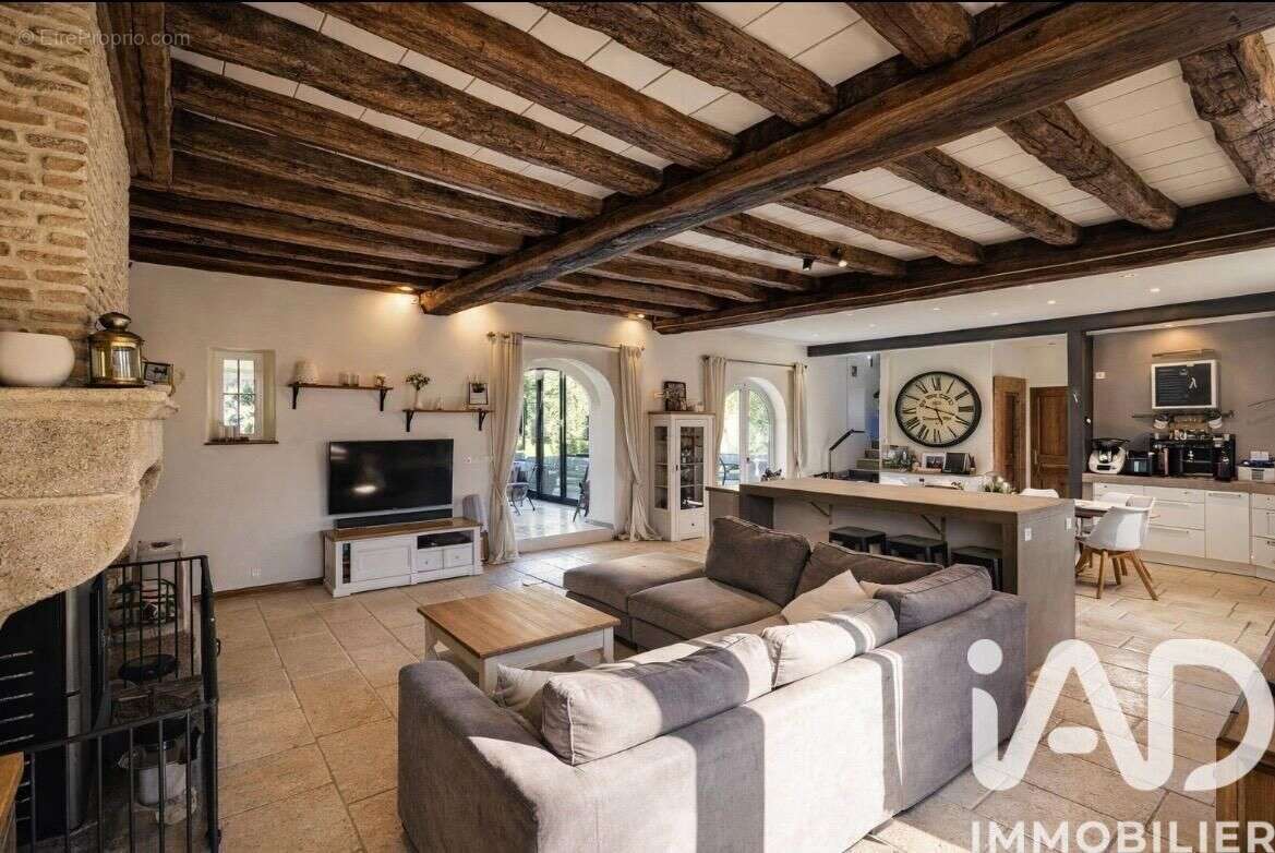 Photo 5 - Maison à HOUDAN