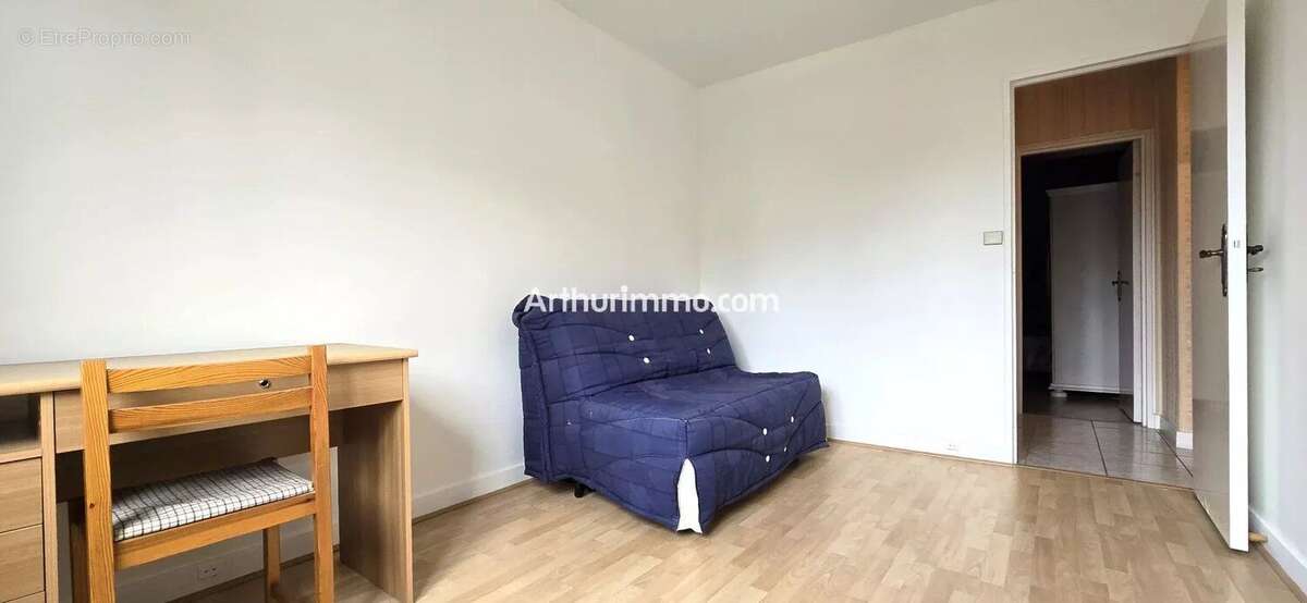 Appartement à SAINT-MAUR-DES-FOSSES