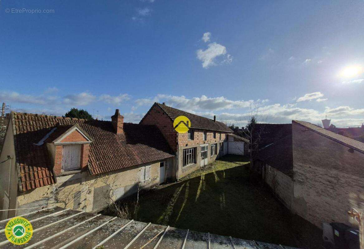 Maison à SANCOINS