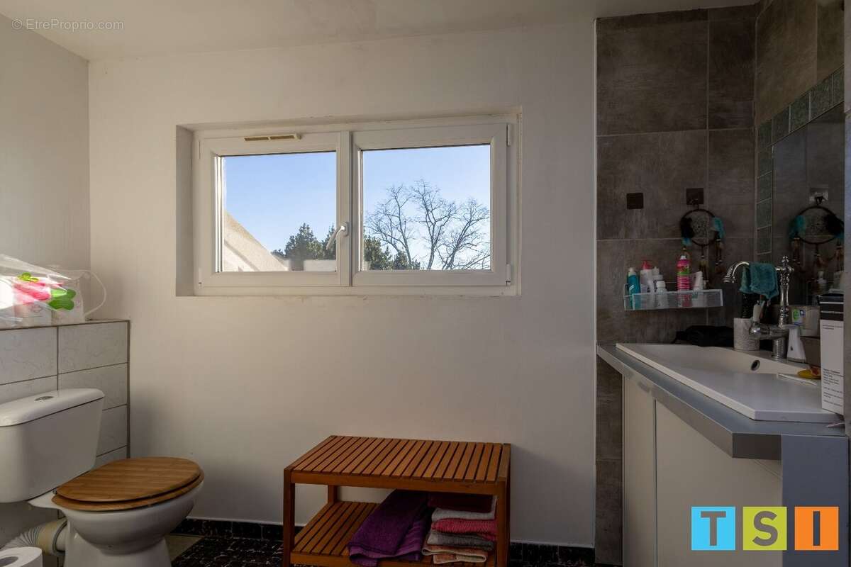 Maison à CASTELNAU-PICAMPEAU