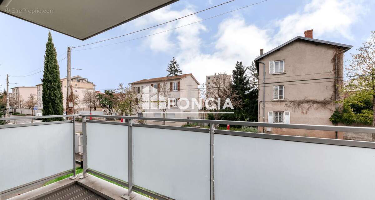 Appartement à TASSIN-LA-DEMI-LUNE