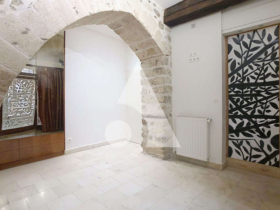 Appartement à SAINT-SYMPHORIEN-SUR-COISE