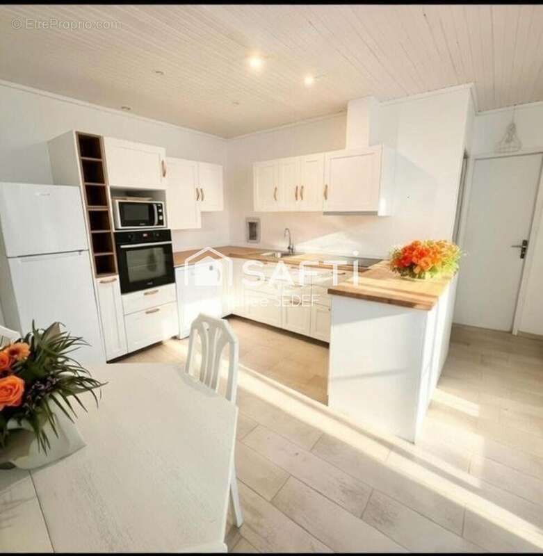 Photo 4 - Maison à LA BREE-LES-BAINS
