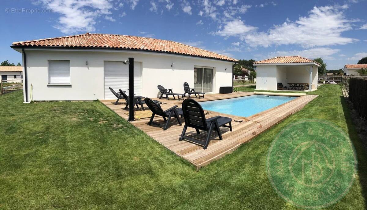 Maison à MOLIETS-ET-MAA