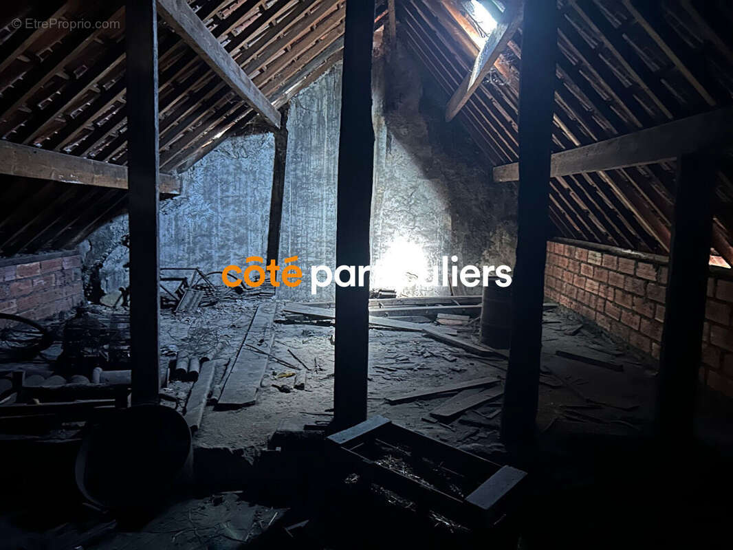 Appartement à VILLENEUVE-LE-ROI