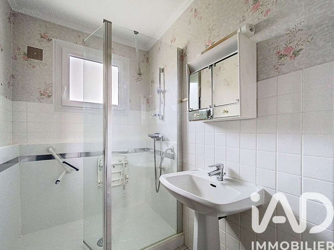 Photo 8 - Maison à UZEL