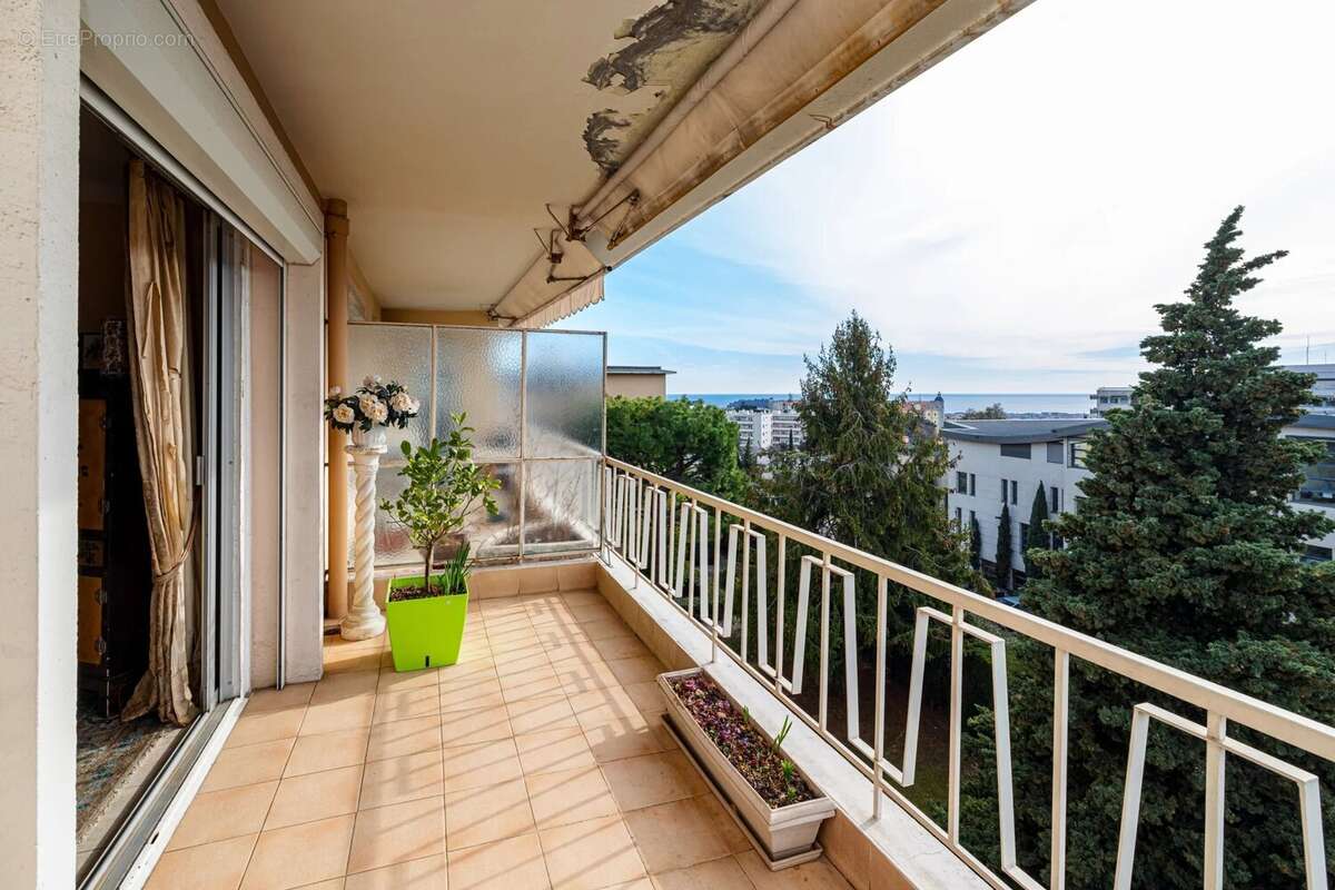Appartement à NICE