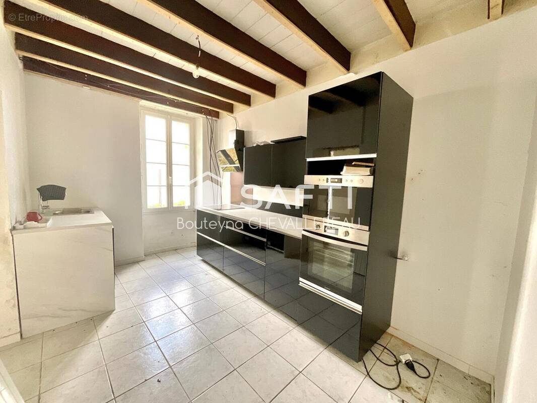 Photo 1 - Maison à SAINT-ESTEPHE