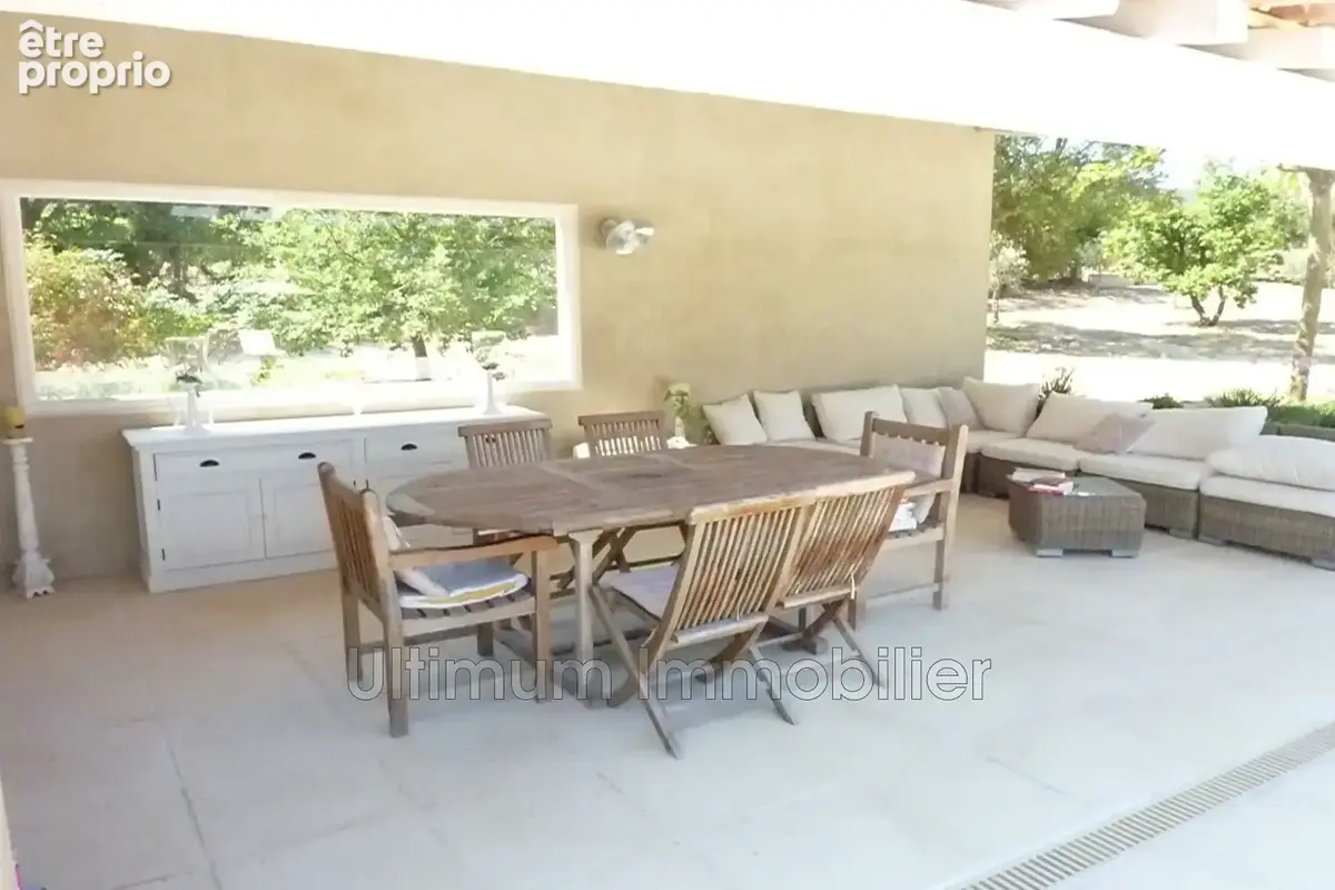Maison 6 pièces 160 m² à vendre à Plan-De-La-Tour (83120) - photo 3