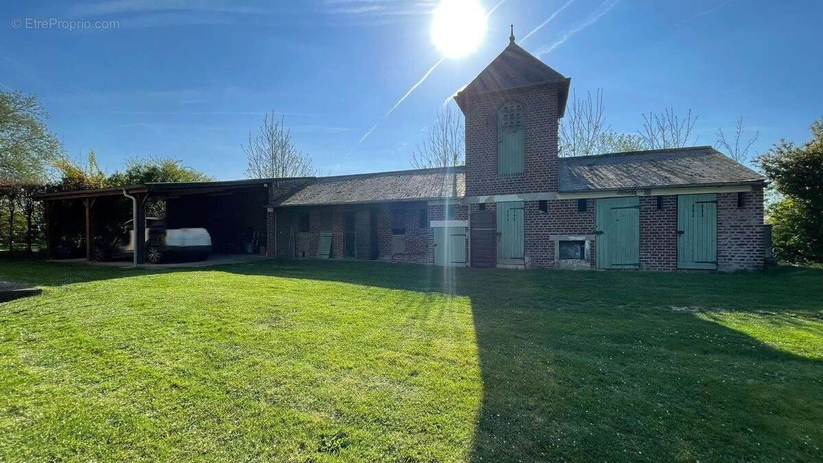 Maison à MESNIL-SAINT-NICAISE