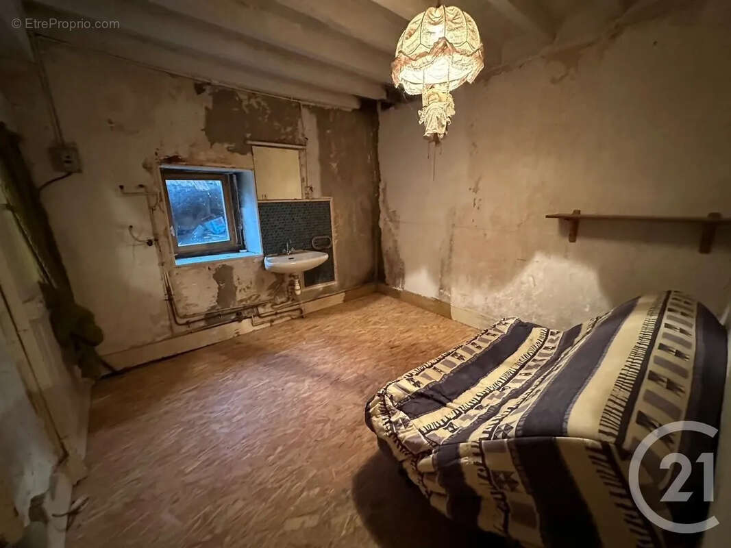 Maison à MARCY