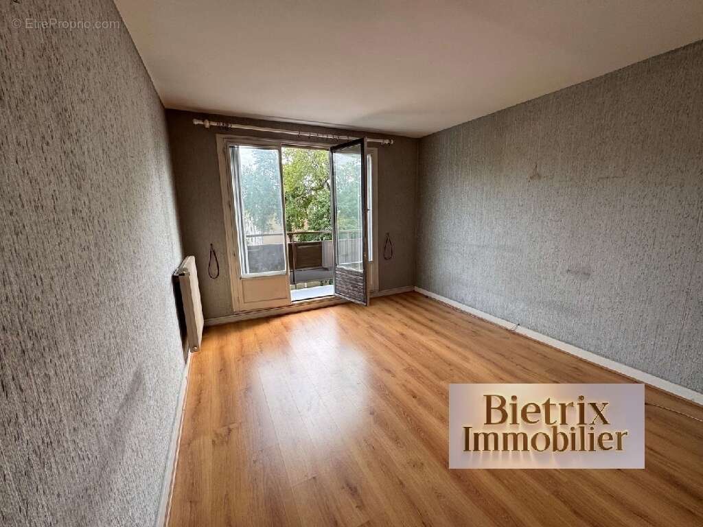 Appartement à L&#039;ISLE-ADAM