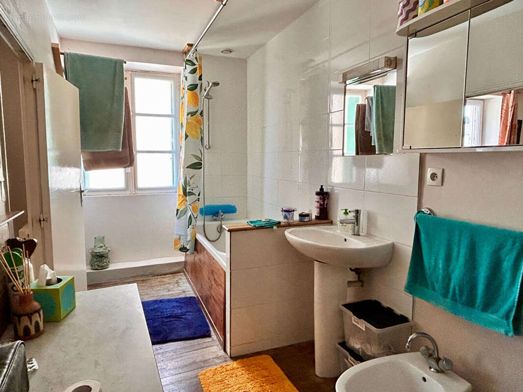 Appartement à MAUPREVOIR