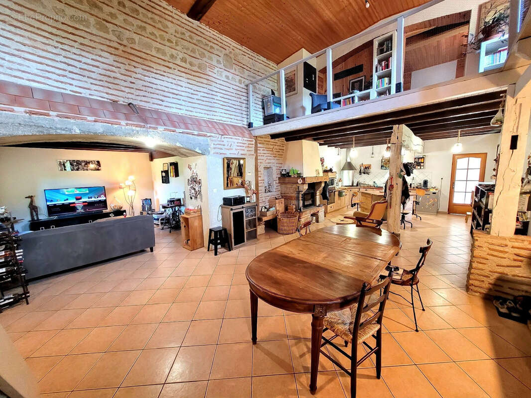 Maison à SAINT-PARDOUX-DU-BREUIL