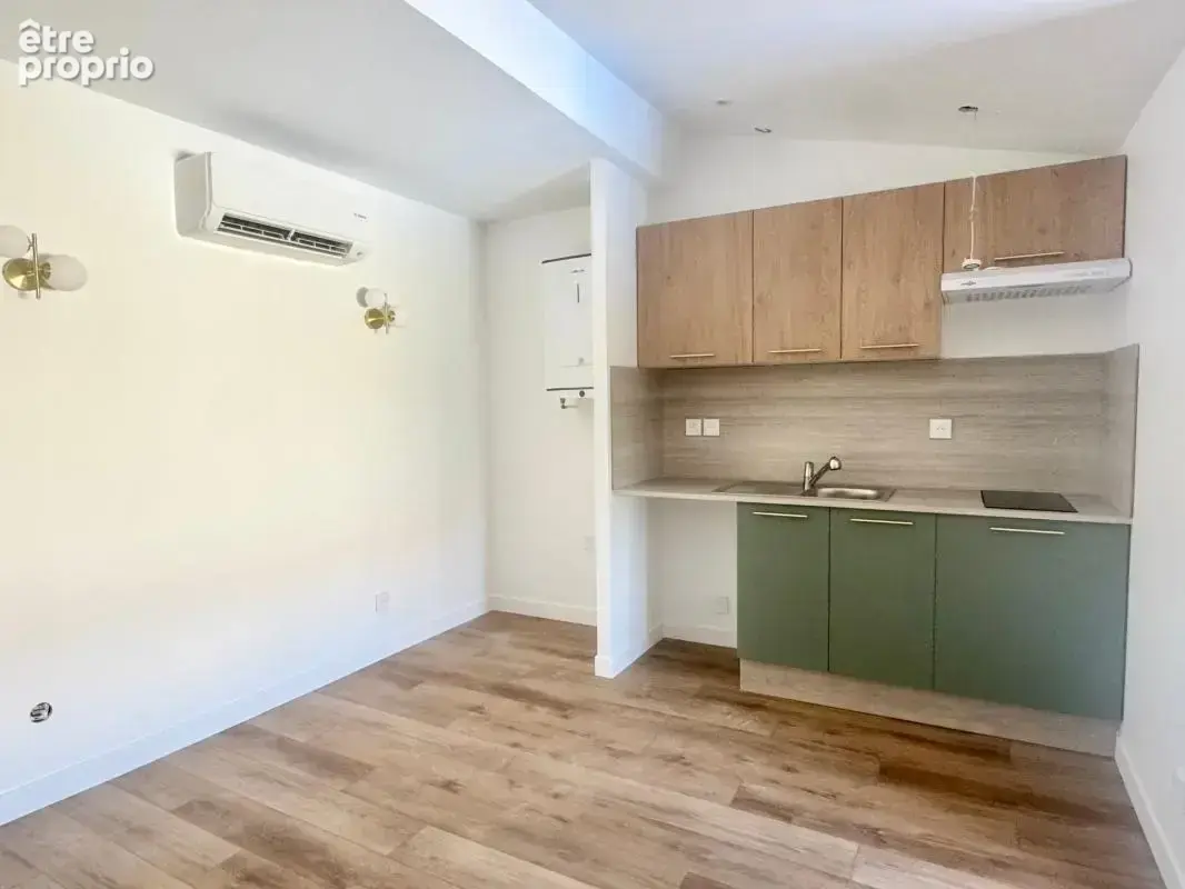 Appartement T 1 studio refait à neuf .+ cellier de 6 m2 - photo 2