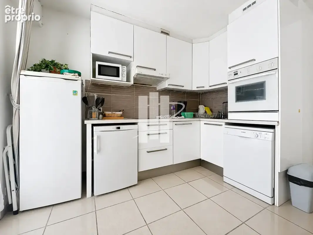 résidence de standing avec piscine - calme sans vis à vis à 5min à pied de la plage. - photo 9