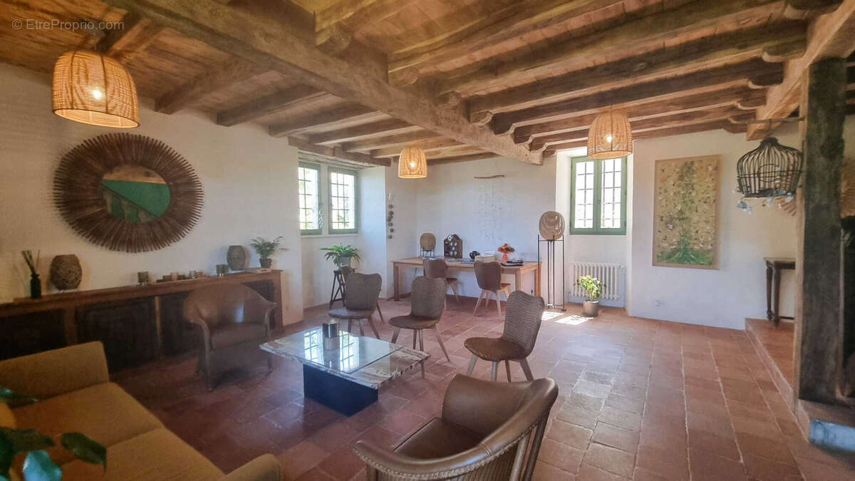 Maison à TOURNON-D'AGENAIS