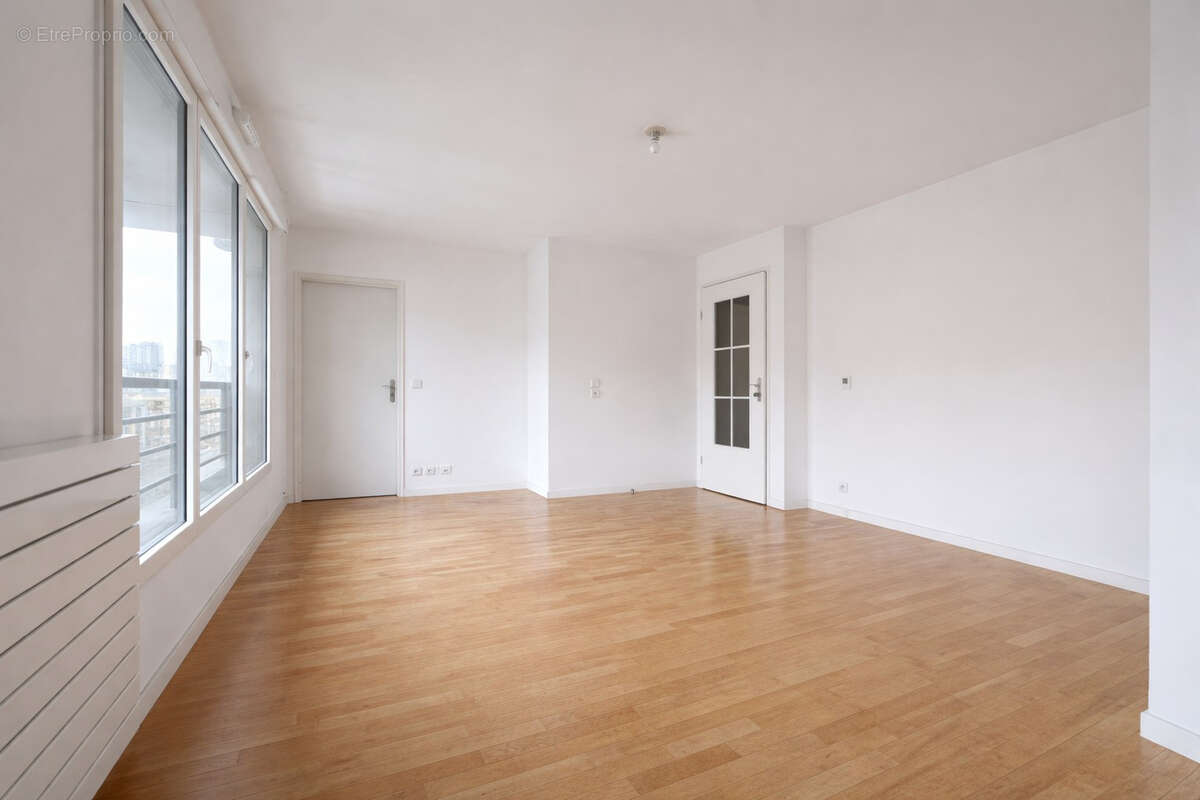 Appartement à SURESNES