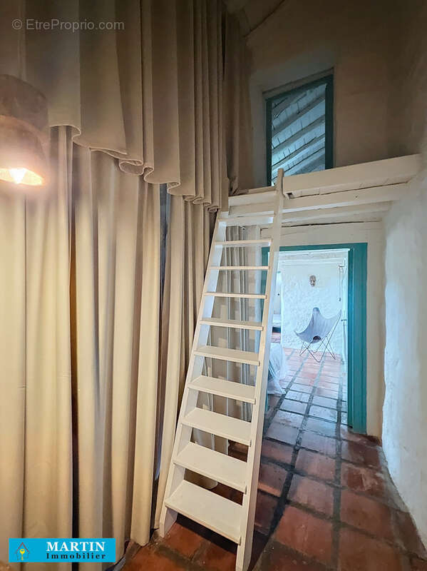 Maison à CALMEILLES