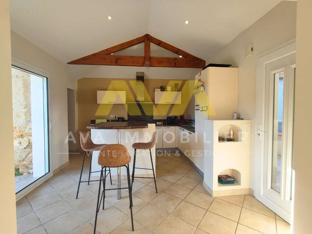 Maison à LAHOURCADE