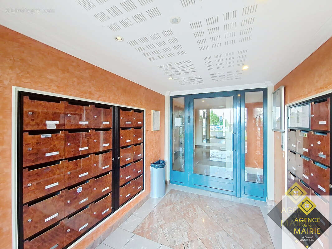 Appartement à VIGNEUX-SUR-SEINE