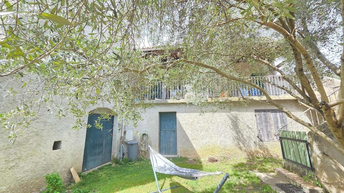 Photo 4 - Maison à MALATAVERNE