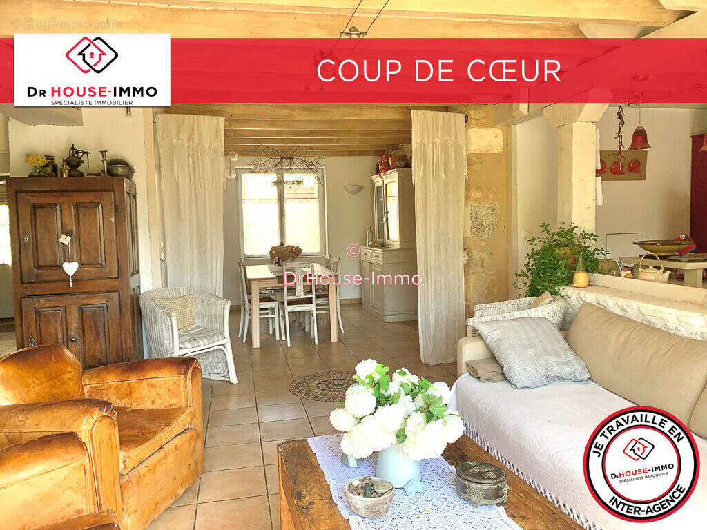 Maison 220 m² à Saint-Martial-D'albarede  - photo 14