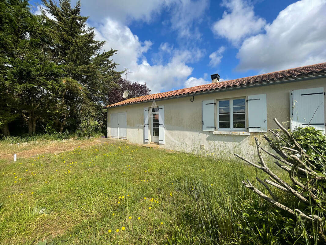 Maison à LONGEVILLE-SUR-MER