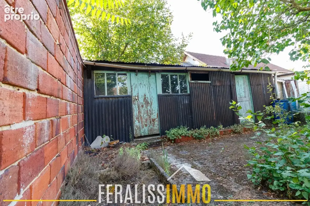 Très beau potentiel pour cette charmante maison de 3 pièces - photo 16